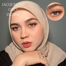 🧚‍♀️ JACQUELINE GREY🧚‍♀️ Softlens from Solawa ni memang dibuat khas untuk  uolls yg ada masalah👇 👁Mata sensetif 👁Cepat kering 👁Mudah merah&Pedih.  💜Yg lagi best,,setiap pembelian 1 pair solawalens uolls akn dpt 👇