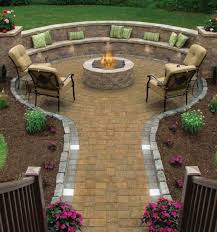 Fire brick can be combined with natural field stone or landscape pavers to create your own unique look. 41 Easy Fire Pit Ideas For Your Backyard Or Garden 2021