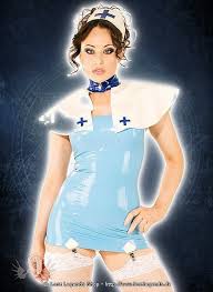 You can play naughty nurses in your browser directly. Rubber Naughty Nurse Latex Kleid Ab 89 90