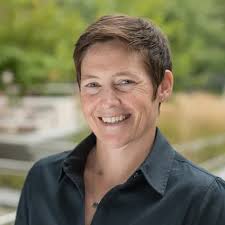 Sarah Witkowski's Instagram, Twitter & Facebook