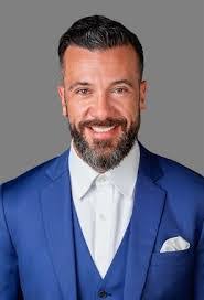 Adam Ashlock's Instagram, Twitter & Facebook