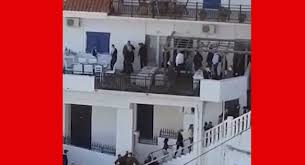 Μητσοτάκη αλλά πρόεδρος της δημόσιας τηλεόρασης. Syriza Ikarias Gia Geyma Mhtsotakh Synwstismos Dekadwn An8rwpwn Se Beranta Gia To Apoxairetisthrio Parti