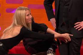 Gwyneth Paltrow Felt Up Random Dude's Genitalia To Make People Like Her -  Pathetic Or Disgusting? | Celeb Dirty Laundry