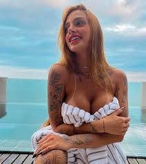 Kevlyn Santos - Free nude pics, galleries & more at Babepedia