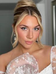 Lisa Stecker Luxury bridal Make-up Artist & Coach for Artists  (@lisa_ly_make_up) • Instagram photos and videos