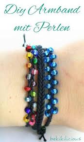 Kleine perlen, faden, band (ca. Geflochtenes Armband Mit Perlen Selber Machen Armbander Aus Baumwolle Oder Aus Lederriemen Diy Armband Perlen Geflochtene Armbander Armband Perlen