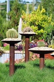 95 Rostige Gartendeko Ideen Fur Ein Bezauberndes Vintage Exterieur Wohnideen Und Dekoration In 2020 Garten Deko Garten Deko Ideen Hochgarten