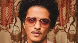 Bruno Mars compie 39 anni: le sue canzoni più belle