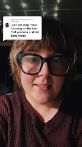 Replying to @deshanlevallan I aspire to be as badass as Edna 😎 #lookalike  #ednamode