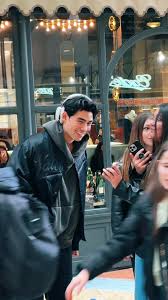 they called their friend to facetime with me 🥰  #viral#foryou#elevatorboys#trend#love