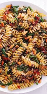Italian Pasta With Spinach Artichokes Sun Dried Tomatoes Capers Garlic And Pine Nuts Vegetarian Pasta Dishes Pasta Dishes Spinach Pasta