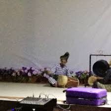 Tari tradisional, tari klasik, tari rakyat, dan tari kreasi baru dibahas secara lengkap. Persembahan Muzik Tradisional Di Asia Camp Taman Negara Jerantut Cipta Pengalaman Berbeza Asiacamp