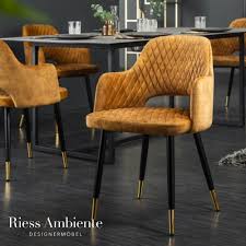 Die langen, schmalen beine in schwarz harmonieren wunderbar mit der weichen polsterung in intensivem senfgelb und verleihen diesem stuhl eine. Pin Auf Herbstfarbe Senfgelb