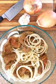 Bistec Encebollado Puerto Rican Style Recipe Bistec Encebollado Steak W Onions This Cuban Steak With Onions Dish Is Jam Packed Full Of Delic Encebollado Bottom Round Steak Recipes Round Steak Recipes