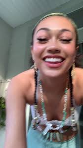 💋 (@marisa.alyssa)