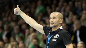 22:30 a sport tv harmadik félidő című műsorának vendége volt danyi gábor, a győri audi eto kc vezetőedzője. Danyi Gabor Az Olimpiai Sorsolasrol Szep Kihivas De Allunk Elebe Infostart Hu