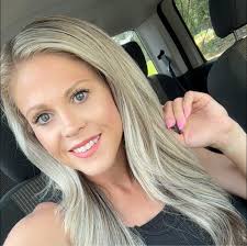 What products and services should the boutique offer?