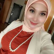 Aq sejak kecil diajarkan oleh kedua orang tua budi pekerti yang apik, jadi saking. Janda Muslimah Kaya Di Bali Kecantikan Jilbab Cantik Wanita
