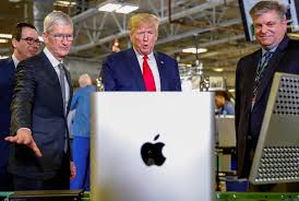 In Austin Donald Trump Praises Apple Chief Tim Cook S Great Job The Star