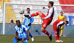 Spor toto süper lig ekiplerinden erzurumspor, fas asıllı oyuncu mustafa el kebir ile resmi sözleşme imzaladı. 5rnfdztyiokbpm