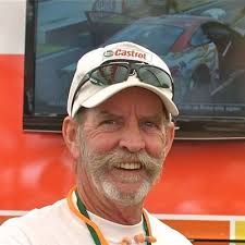 Roger Reader (@RogerReader)