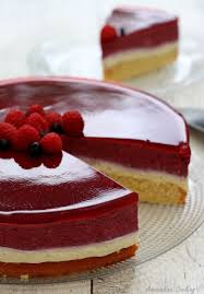 Bavarois A La Vanille Et Fruits Rouges Amandine Cooking En 2020 Desserts Sucres Gateaux Et Desserts Recettes Gastronomiques