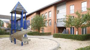 The company has argued its pricing was always within. Frankfurt Hessen Deutsche Wohnen Kauft 22 Mietshauser Frankfurt