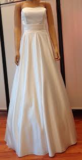 Maybe you would like to learn more about one of these? Brautmode Und Abendmode Von Sunnyf De In Bremen Agnes Brautkleid Schlicht Satin