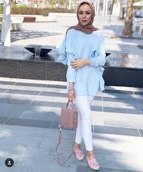 Cute Hijab Outfits In Light Blue Color Street Hijab Fashion Fashion Hijab Outfit