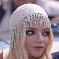 Joy Forrest's Instagram, Twitter & Facebook