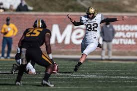 Brownson was allegedly driving 20 mph over the speed limit and had a blood alcohol content of.2150, well above state's legal limit of.08. To The Women In Football And Every Other Male Dominated Sport Keep On Shattering Star Tribune