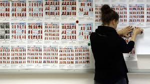 George monroe ist geschieden, lebt in einem völlig heruntergekommenen haus in bester lage am meer. Das Haus Am Meer 2018 Film Trailer Kritik