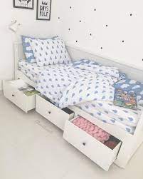 Apalalagi terdapat batu batu kali dan batu alam yang menghiasi ruang kamar mandi ini, bisa menjadi inspirasi dirumah kamu. 41 Ide Desain Kamar Desain Ide Dekorasi Kamar Ide Kamar Tidur