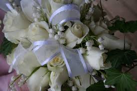 Start it off by exploring all sorts of 50th wedding anniversary gift ideas and finding the one that will help your parents or grandparents know just how much you love. Wedding Flowers Flower Arrangements For 50th Wedding Anniversary