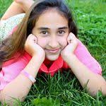 Kaitlin Hurst's Instagram, Twitter & Facebook