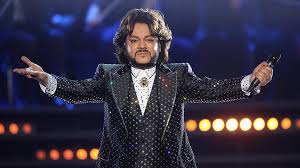 О том, почему артист не понравился западной публике. Filipp Kirkorov Poedet Na Evrovidenie Otkryt Statyu
