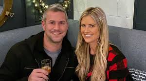 It's over for christina and ant anstead. Christina Anstead Moved Too Fast With Ant After Split From Tarek El Moussa Source Says Entertainment Tonight
