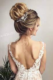 Stay Charming With Our Hairstyles For Weddings Lovehairstyles Com Wedding Hairstyles Long Hair Styles Braided Hairstyles For Wedding