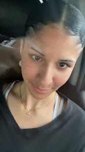 Ive never seen another person that looks like me 😬