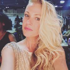 Amanda M. Minton (@amminton)