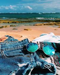 2000s trends are back in a big way this summer. Summer Vibes Pinterest Novocom Top