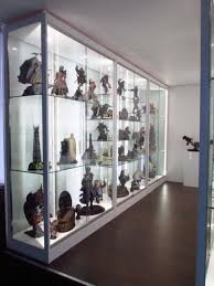 How to use memorabilia in a sentence. 10 Displaying Sports Memorabilia Ideas Sports Memorabilia Memorabilia Display Sports Memorabilia Display