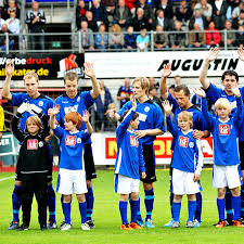 Das 7:6 für den fck im juni 199. Sv Meppen Tief Gefallen Frenetisch Gefeiert Ndr De Sport Fussball