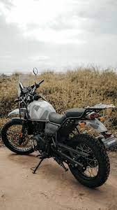 Looking for the best wallpapers? Royal Enfield Himalayan Pictures Download Free Images On Unsplash