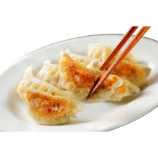 You can get the store bought minced pork to save the time of mincing. Chicken Gyoza 25gr 24pcs World Cuisine