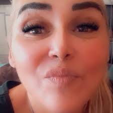 ARIES Horóscopo NEGRO added a new...