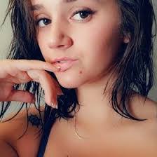 Logan Sprague's Instagram, Twitter & Facebook