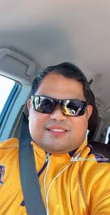 My very first poi photo of me I love.