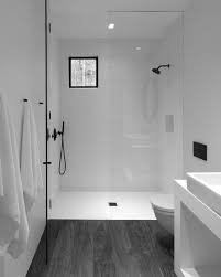 3 modele de bai mici in stil minimalist 4 minimalist bathroom design minimalist bathroom bathroom design