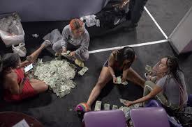 Boy meets stripper, stripper says no thank you. Strippers Are Doing It For Themselves The New York Times